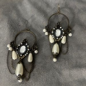 Gold chandelier earrings